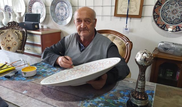 Kütahya’nın UNESCO tescilli çini ustası Hamza Üstünkaya hayatını kaybetti