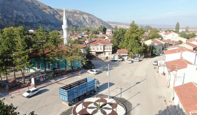 İnönü'de yenileme çalışmaları birer birer tamamlanıyor