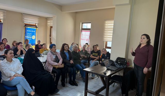 Odunpazarı Belediyesi'nden meme kanseri ve kadın sağlığı semineri