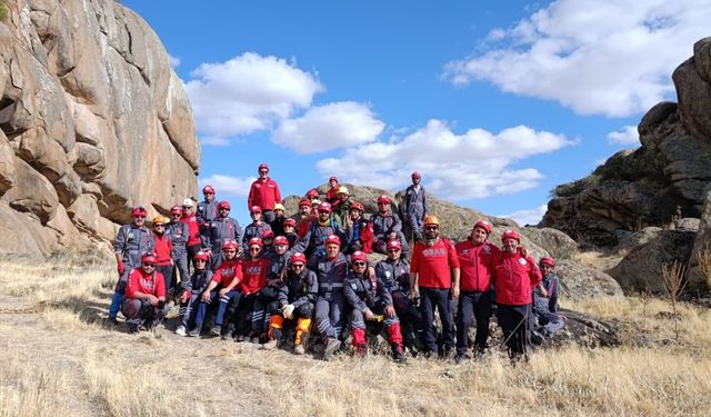 Odunpazarı'nda gerçeğini aratmayan arama kurtarma tatbikatı