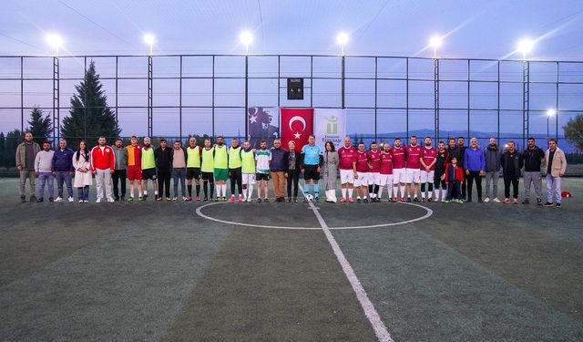 Tepebaşı Belediyesi Cumhuriyet Kupası Futbol Turnuvası başladı