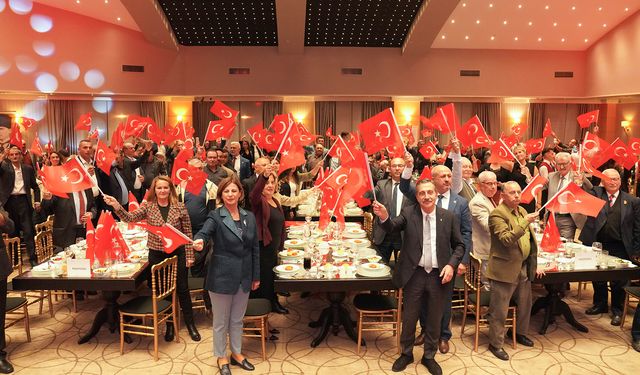 Tepebaşı'nda 540 muhtar Cumhuriyet coşkusuyla bir araya geldi