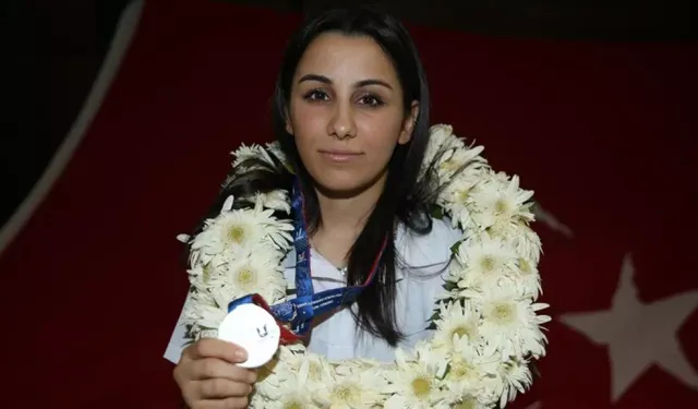 Milli Sporcu Berna Tut, İslami Dayanışma Oyunları'nda bronz madalya kazandı