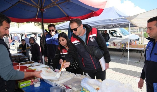 Sivrihisar'da Halk Pazarı denetimden geçti