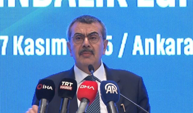 Bakan Tekin: "1929'dan 2002'ye kadar toplam 22 bin bursiyer gönderildi"