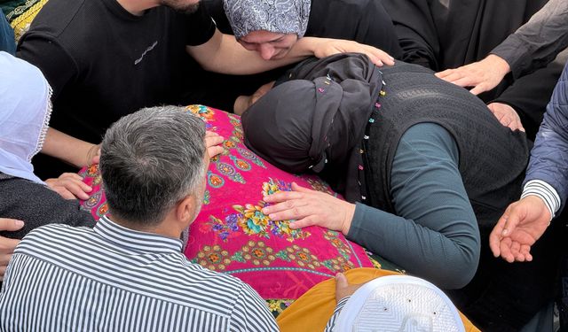 Yangında hayatını kaybedenlere son veda