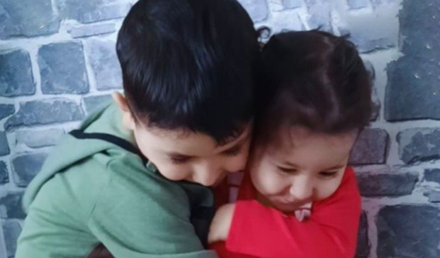 Kumpir ve midyeden zehirlenerek ölen iki çocuğun cenazeleri memleketleri Afyonkarahisar'a getirildi