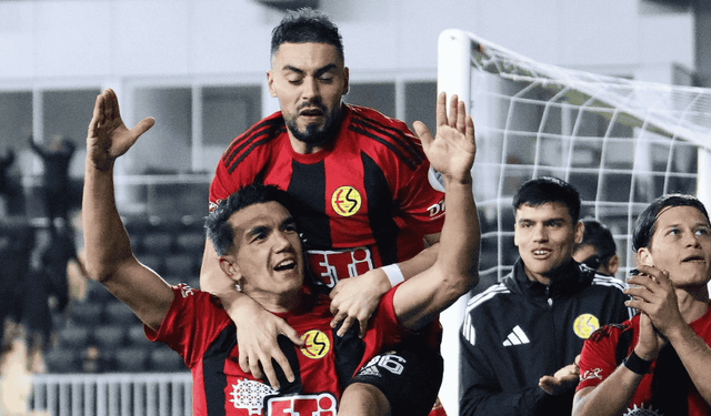 Akın Akman’dan muhteşem 3’lük