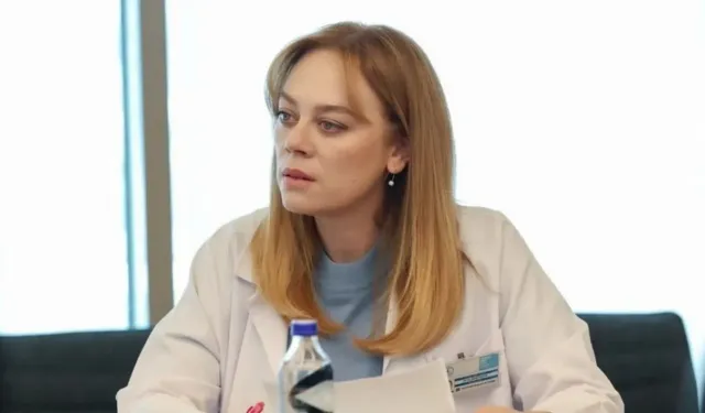 Demet Evgar'dan gönderme: Tamer Karadağlı'yı tiye aldı