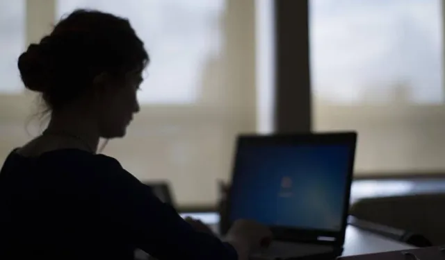 Doğum ve babalık izinlerinde köklü değişiklik: Süreler artmaya başlayacak