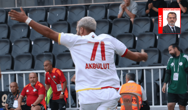 Es Es’in rakibi kralını kaybetti!