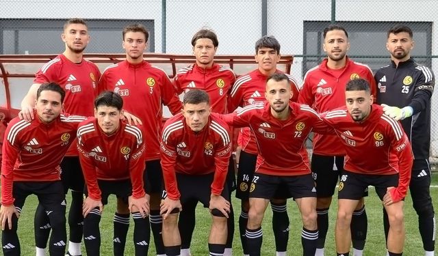 Eskişehirspor’dan 4 gollü prova