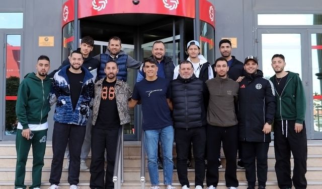 Eskişehirsporlu futbolcu Akın Akman ikinci kez baba oldu