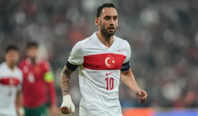 Milli Takım'da şok sakatlık: Hakan Çalhanoğlu İspanya maçında yok!