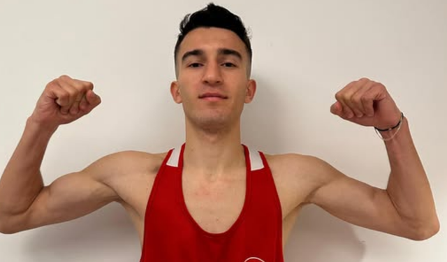 Milli Boksör Semih Gümüş bronz madalyayı kaptı