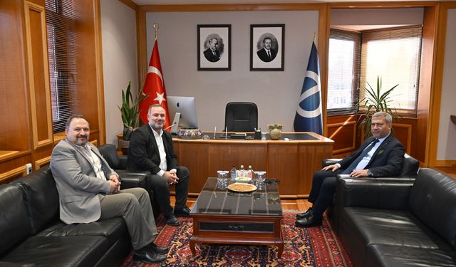 Anadolu Üniversitesi'nden Avrupa'daki Türklere kültürel köprü