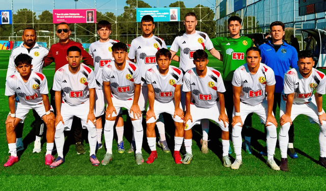 Eskişehirspor gençleri kendine geldi