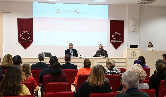 Prof. Dr. Yusuf Adıgüzel İBF Akademik Genel Kurul Toplantısı’na katıldı