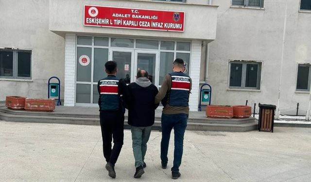Eskişehir'de 10 yıl hapis cezası ile aranan şüpheli yakalandı