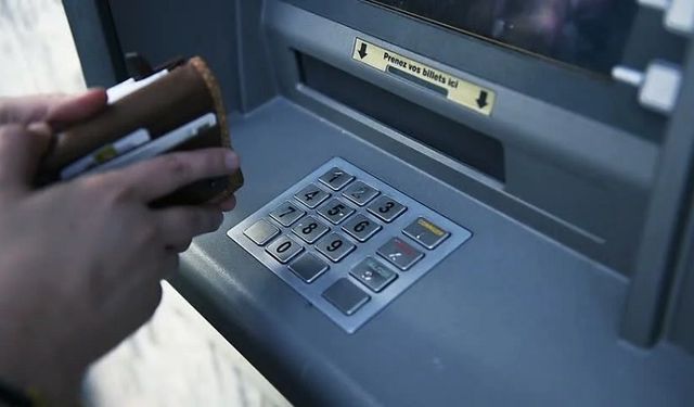 ATM kullananlar dikkat! Bu şekilde para çekenlere kötü haber geldi