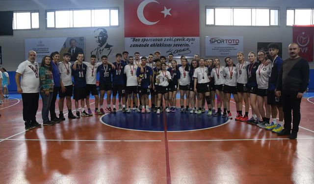Korfbol Gençler A Karma Müsabakaları tamamlandı: Dereceye giren okullar