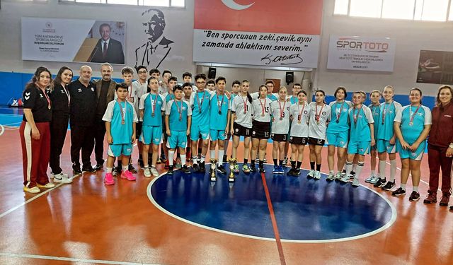 Okul Sporları Korfbol Yıldızlar Karma İl Müsabakaları tamamlandı