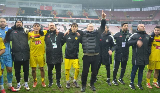 Eskişehirspor 4 Pazar, 2 Cumartesi oynayacak!