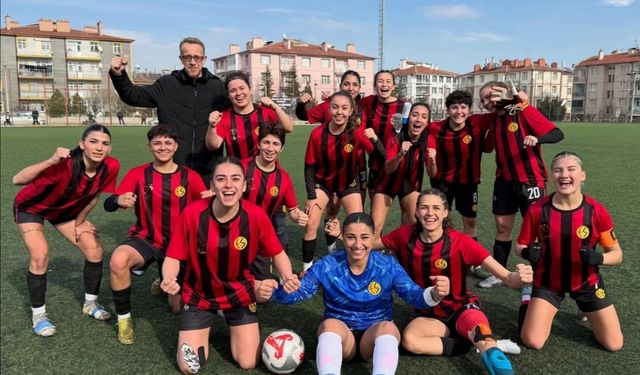 Eskişehirspor Kadın Futbol Takımından 2 gollü galibiyet