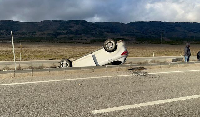 Eskişehir'de kontrolden çıkan araç takla attı: 5 yaralı