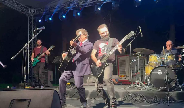 Ayna yeniden Eskişehir'de konser verecek