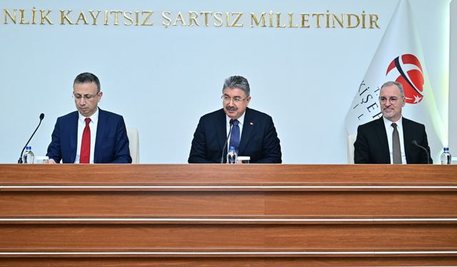 Vali Yılmaz: "Eskişehir eğitimde öncü bir şehir"