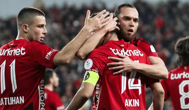 Eskişehirspor, Balıkesirspor’u 3-0 mağlup etti