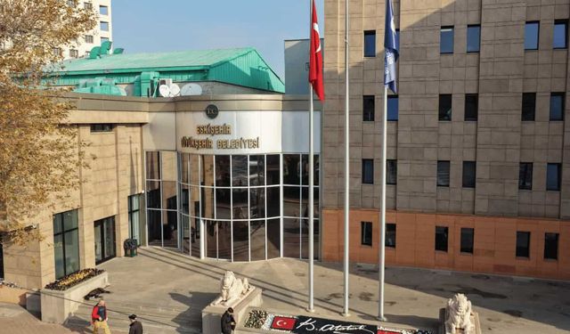 Eskişehir'in işlek caddelerinden biri trafiğe kapanacak: Tarihler açıklandı