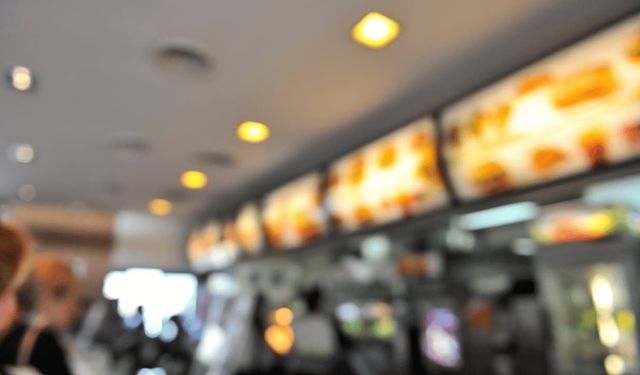 Eskişehir'deki ünlü restoran zincirinde skandal hizmet