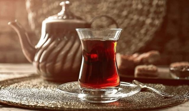 Eskişehir'de çay artık 15 TL