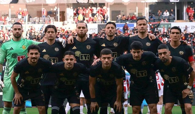 Eskişehirspor'un başarılı oyuncusuna 1. Lig'den talipler var