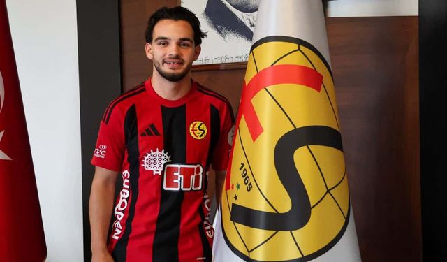 Eskişehirspor Emre Tangeldi'yi açıkladı!