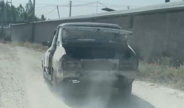Eskişehir'de yürüyen hurda: Gövdesi dökülüyor ama motoru durmuyor