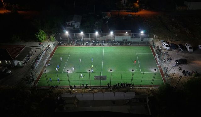 İnönü'de dev turnuva başladı: İlk maçlarda gol yağmuru yaşandı