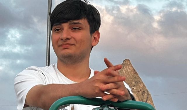 Günlerdir umutla aranıyordu: 18 yaşındaki genç ağacın altında ölü bulundu