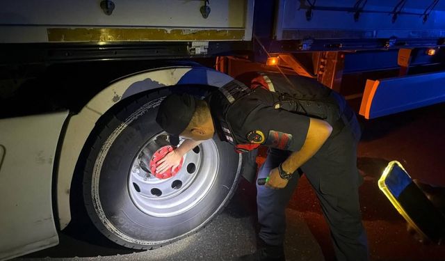 Eskişehir yolunda panik anları: Ekipler harekete geçti