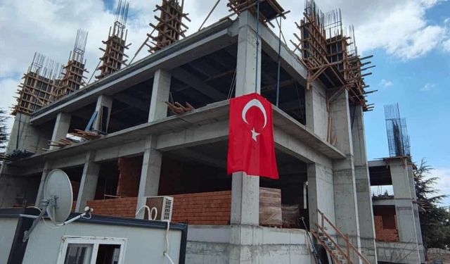Eskişehir'de iki yeni okulun inşaatı devam ediyor