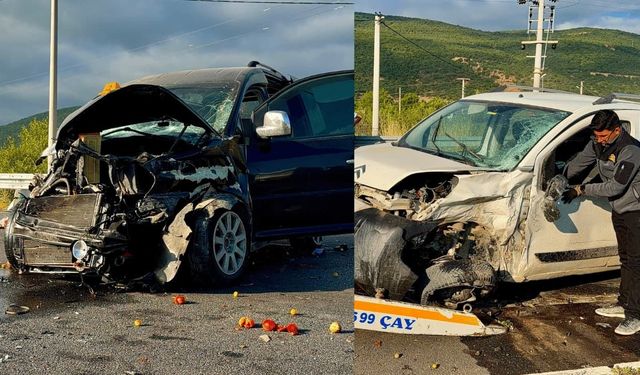 Kavşakta feci kaza: 1 ölü 4 yaralı