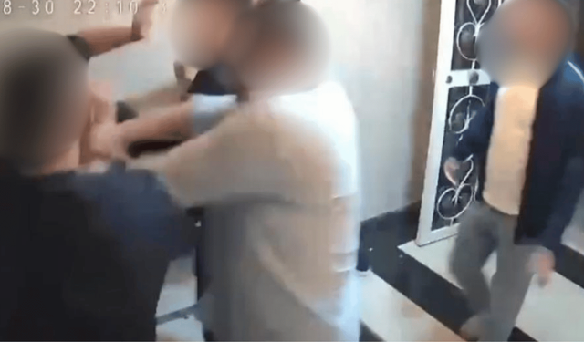 Eskişehir’de alacak verecek kavgası kanlı bitti: 10 kişiyle evini bastılar