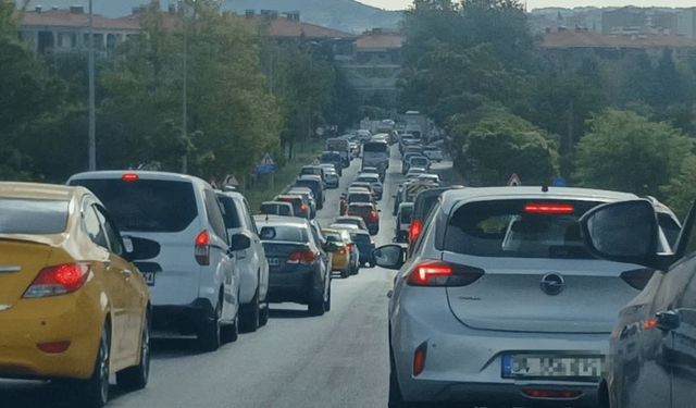 Eskişehir'de trafiğe kayıtlı araçların sayısında artış