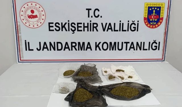 Eskişehir’de jandarmadan uyuşturucu operasyonu: Bonzai ele geçirildi