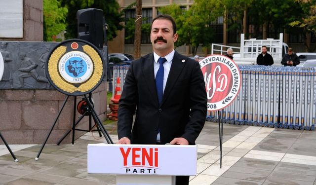 "Cumhuriyetin sahibi millettir, devletin sahibi millettir, egemenliğin sahibi millettir"