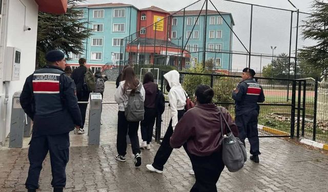 Eskişehir’de 80 okul ve 24 öğrenci servisi denetlendi