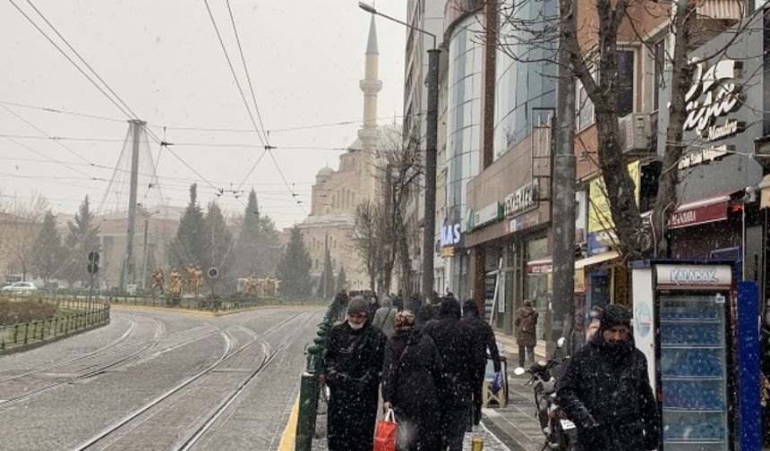 Eskişehir'de Kar Yağışı