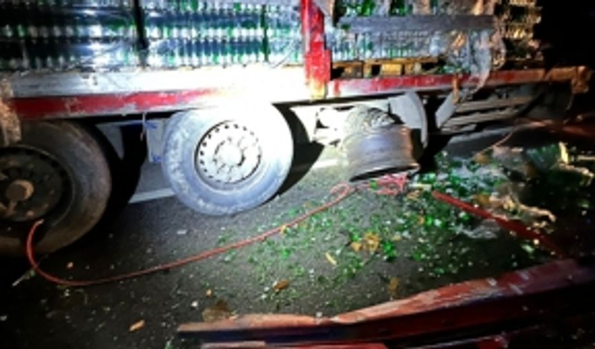 TIR'ın lastik tamiri sırasında feci kaza! 2 kişi hayatını kaybetti...